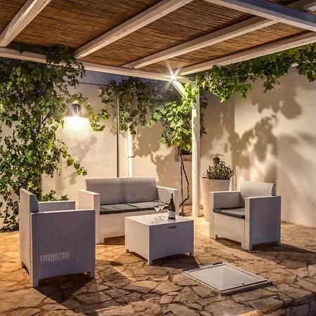 Trullolive By Trullicervarolo Tatil Evi *